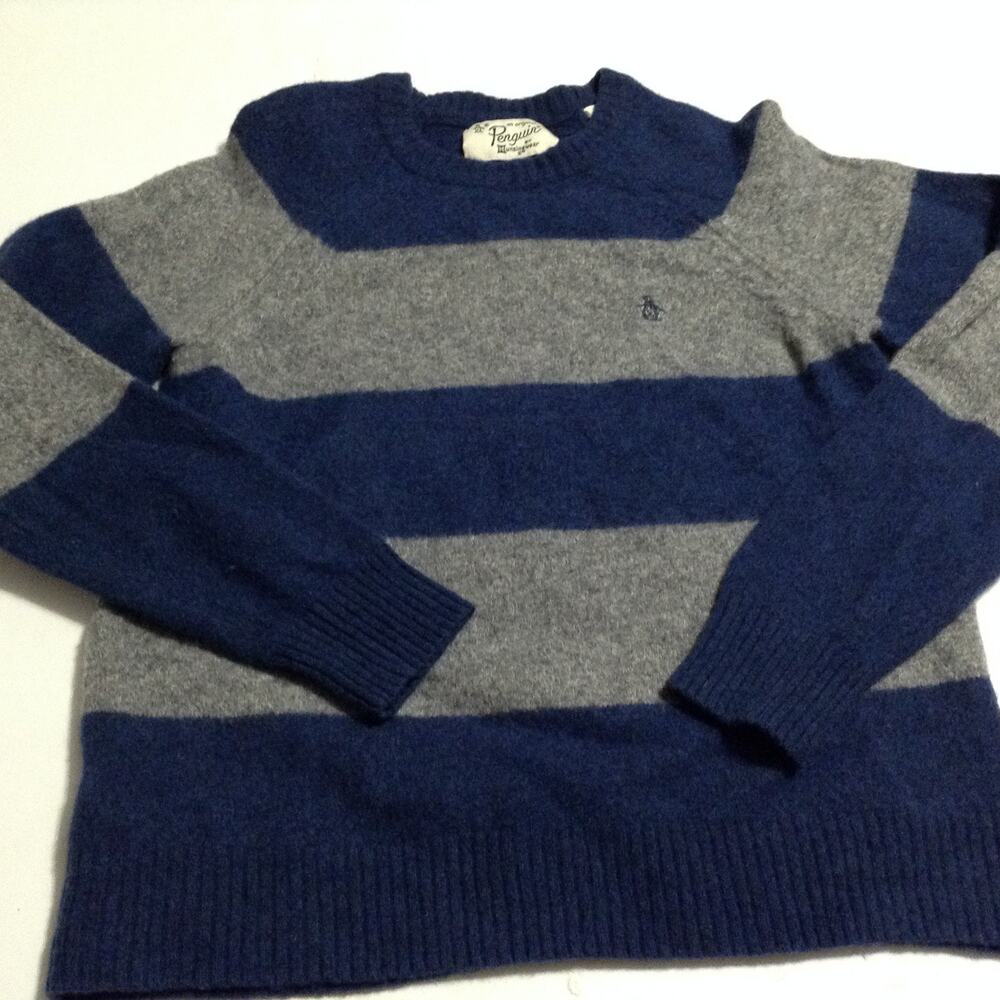 Penguin 100% Lambs Wool Blue Gray Sweater Small Size see measurements Logo